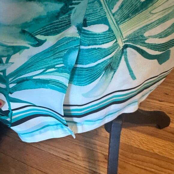 Chico’s Black Label Asymmetrical Palm-Print Kimono Dress Elegant Statement Piece - Picture 7 of 9